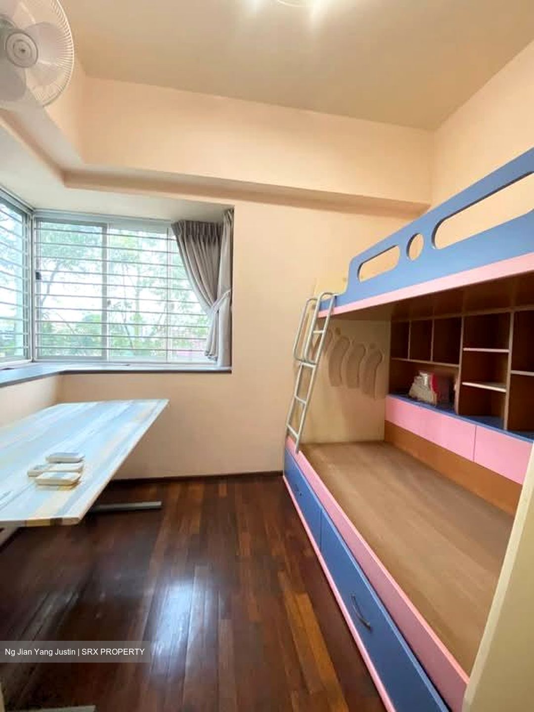 Country Park Condominium (D16), Condominium #590271051
